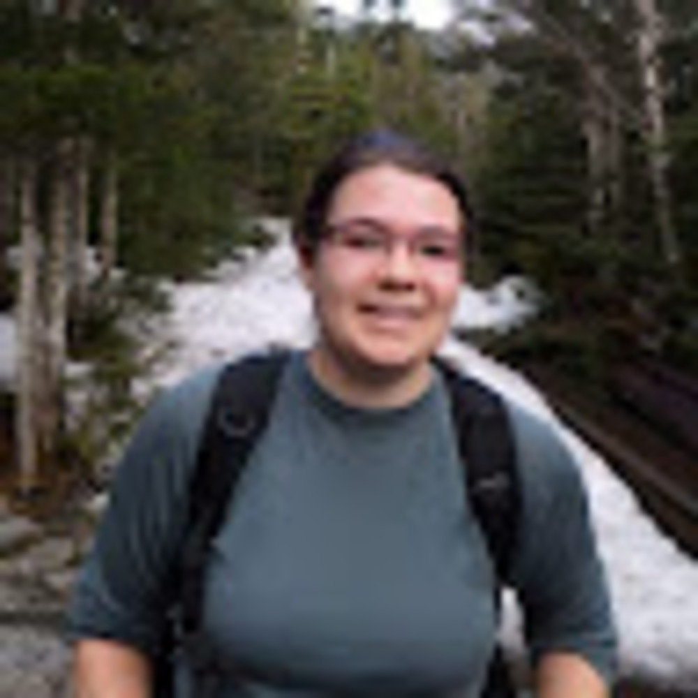 Meet your Posher, Lauren